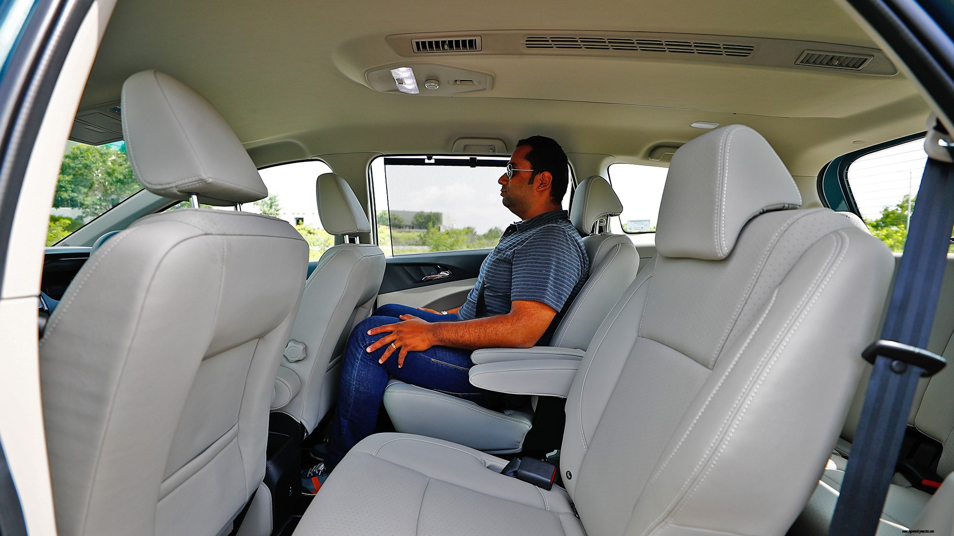 Mahindra Marazzo 2018 M8 Interior