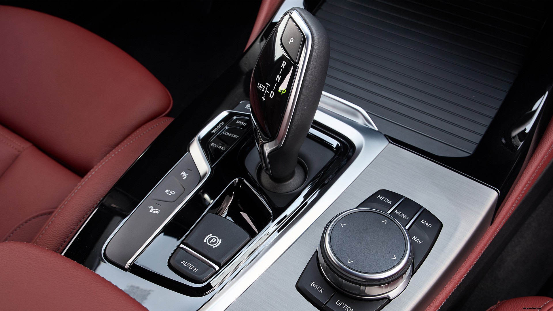 BMW X4 2018 STD Interior