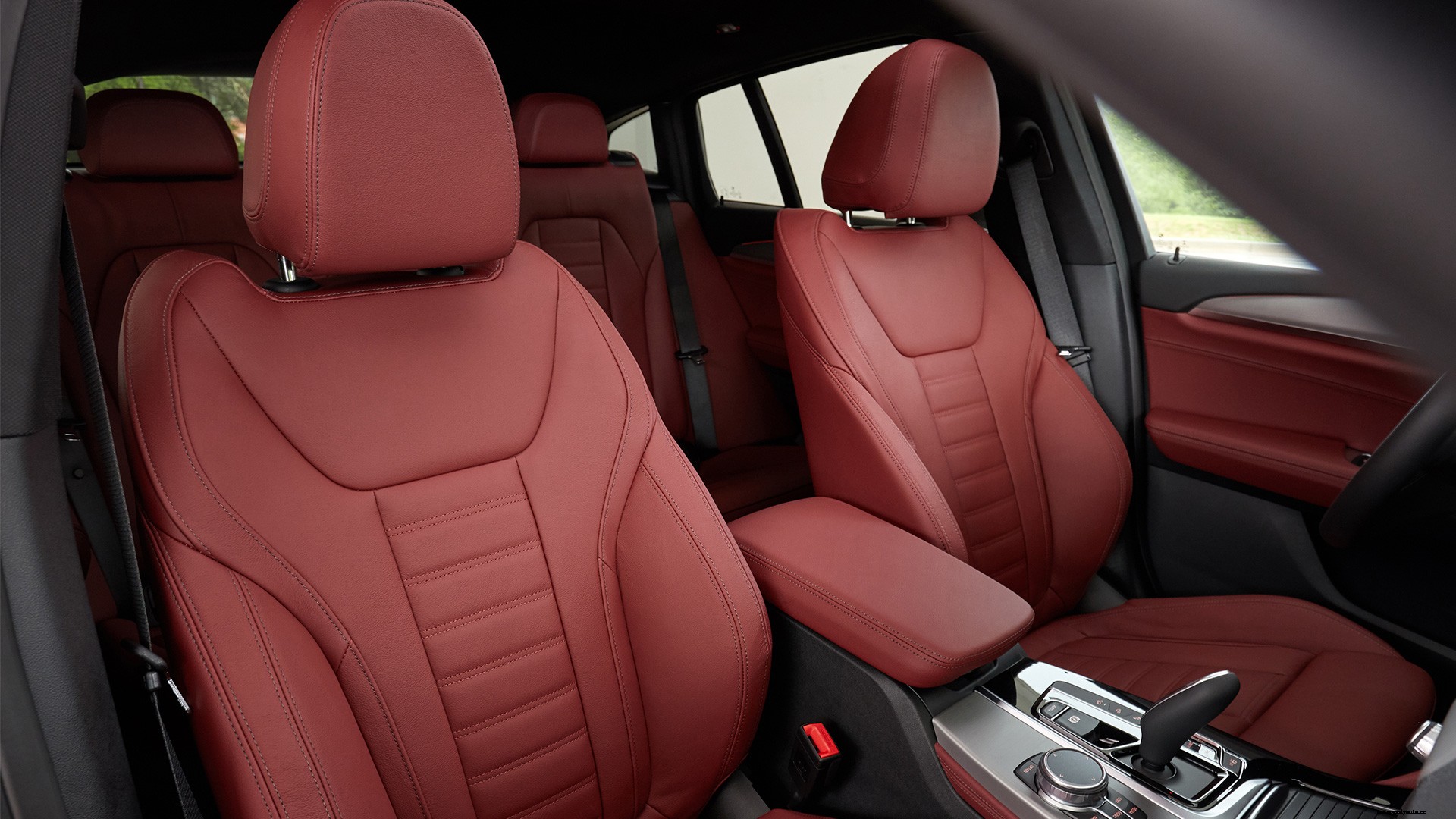 BMW X4 2018 STD Interior