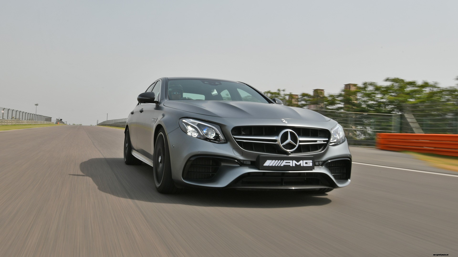 Mercedes benz E63 AMG 2018-S Exterior