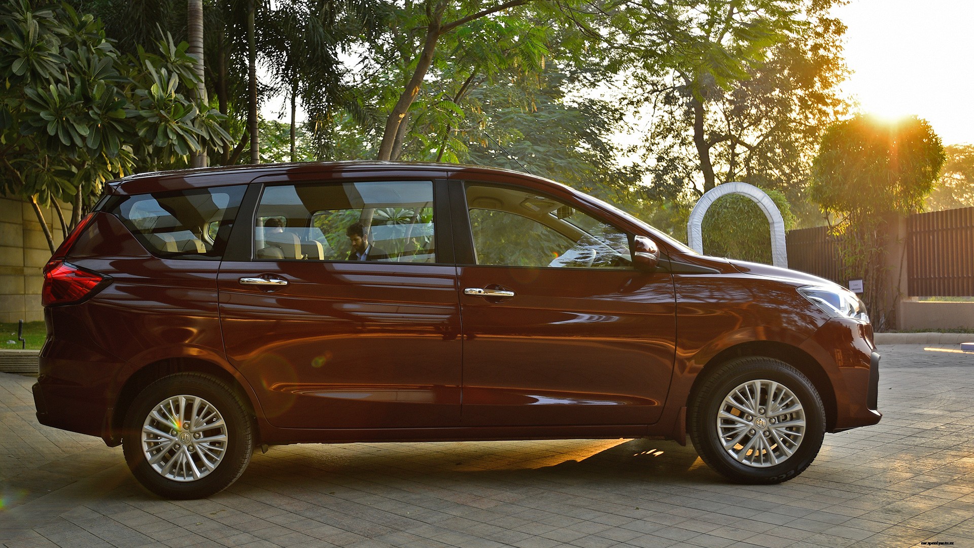 Maruti Suzuki Ertiga 2019 Zxi Plus Exterior