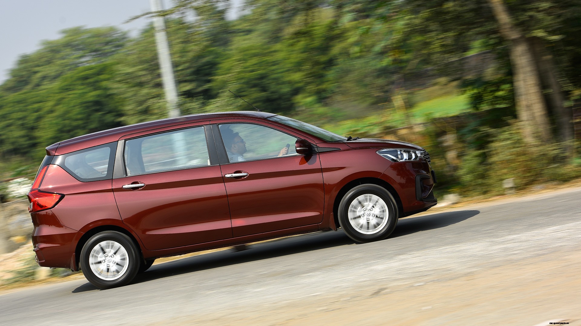 Maruti Suzuki Ertiga 2019 Zxi Plus Exterior