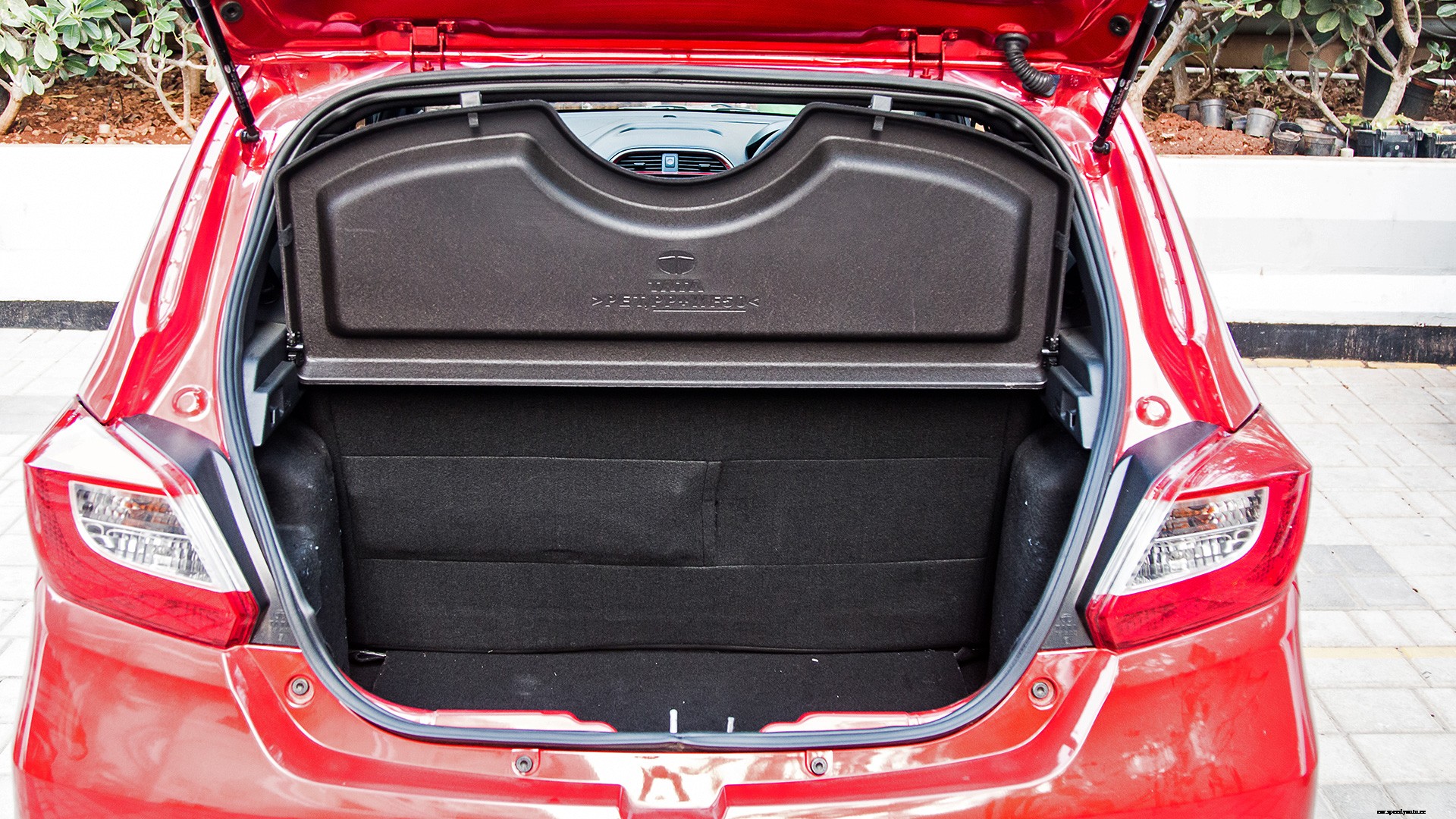 Tata Tiago 2018 JTP Interior