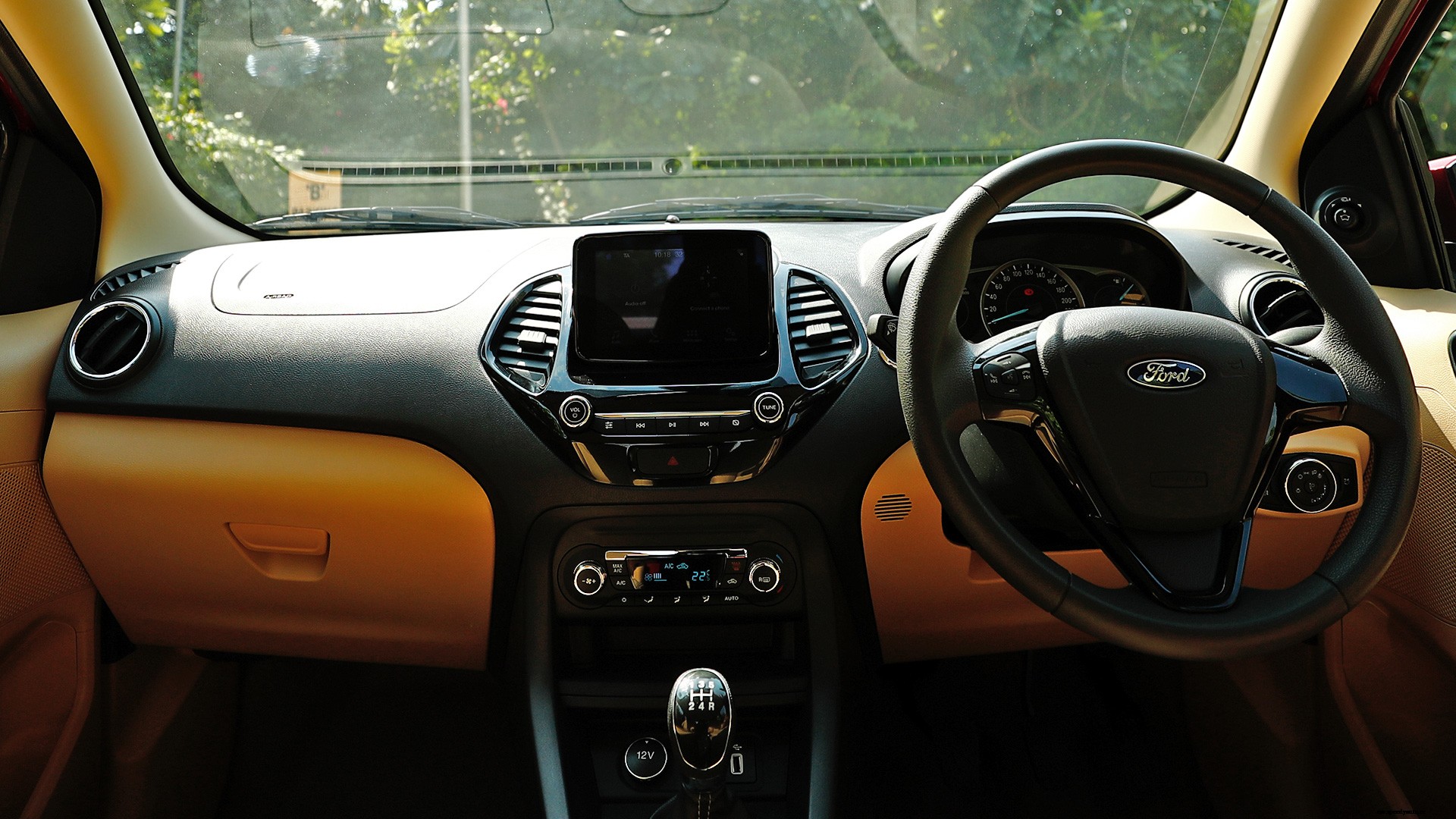 Ford Aspire 2018 Petrol 1.5AT Titanium Interior