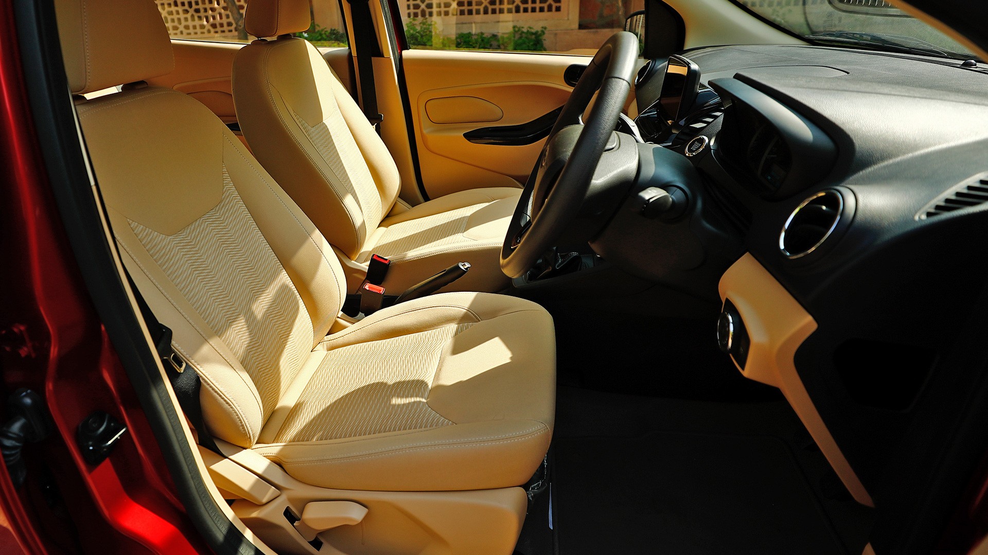 Ford Aspire 2018 Petrol 1.5AT Titanium Interior