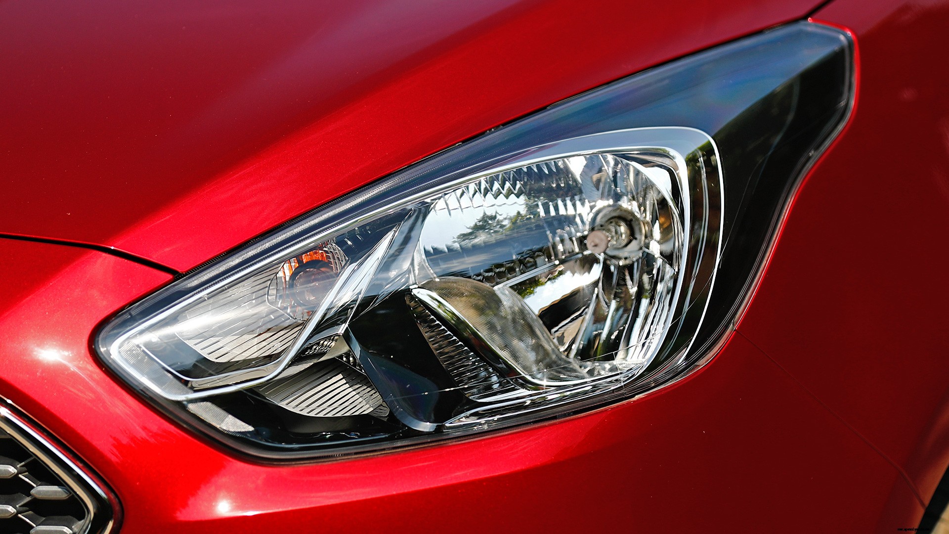 Ford Aspire 2018 Petrol 1.5AT Titanium Exterior