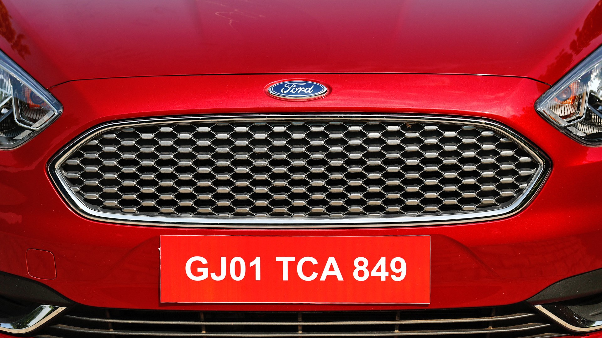 Ford Aspire 2018 Petrol 1.5AT Titanium Exterior