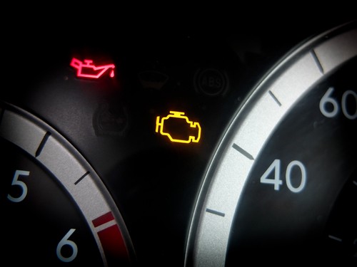 Vehicle Maintenance – Is Your Vehicle Engine Light On?