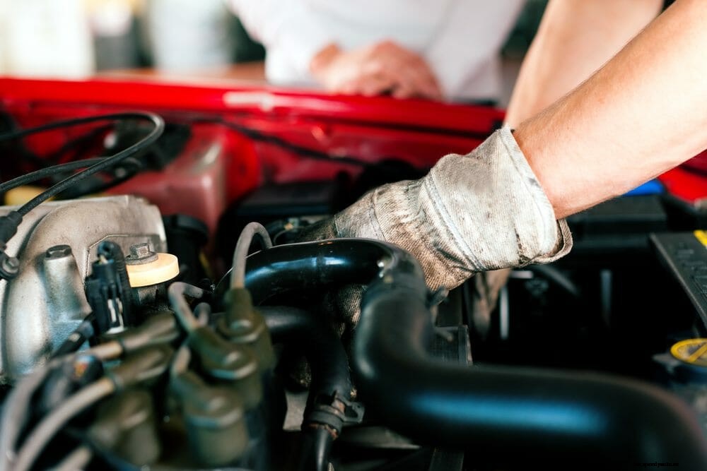 7 Great Reasons to Keep Up with Your Auto Maintenance Services