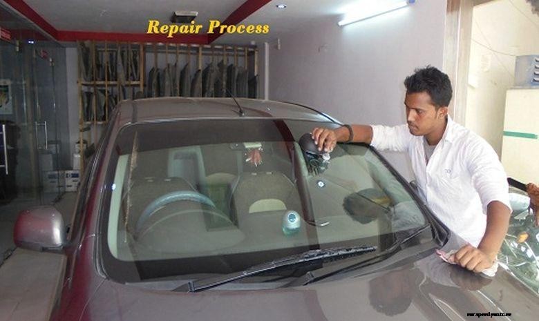 How to Stop a Windshield Crack from Spreading