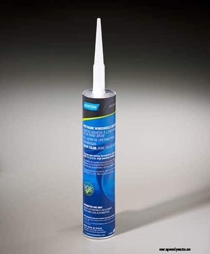 7 factors that affect windshield replacement cost