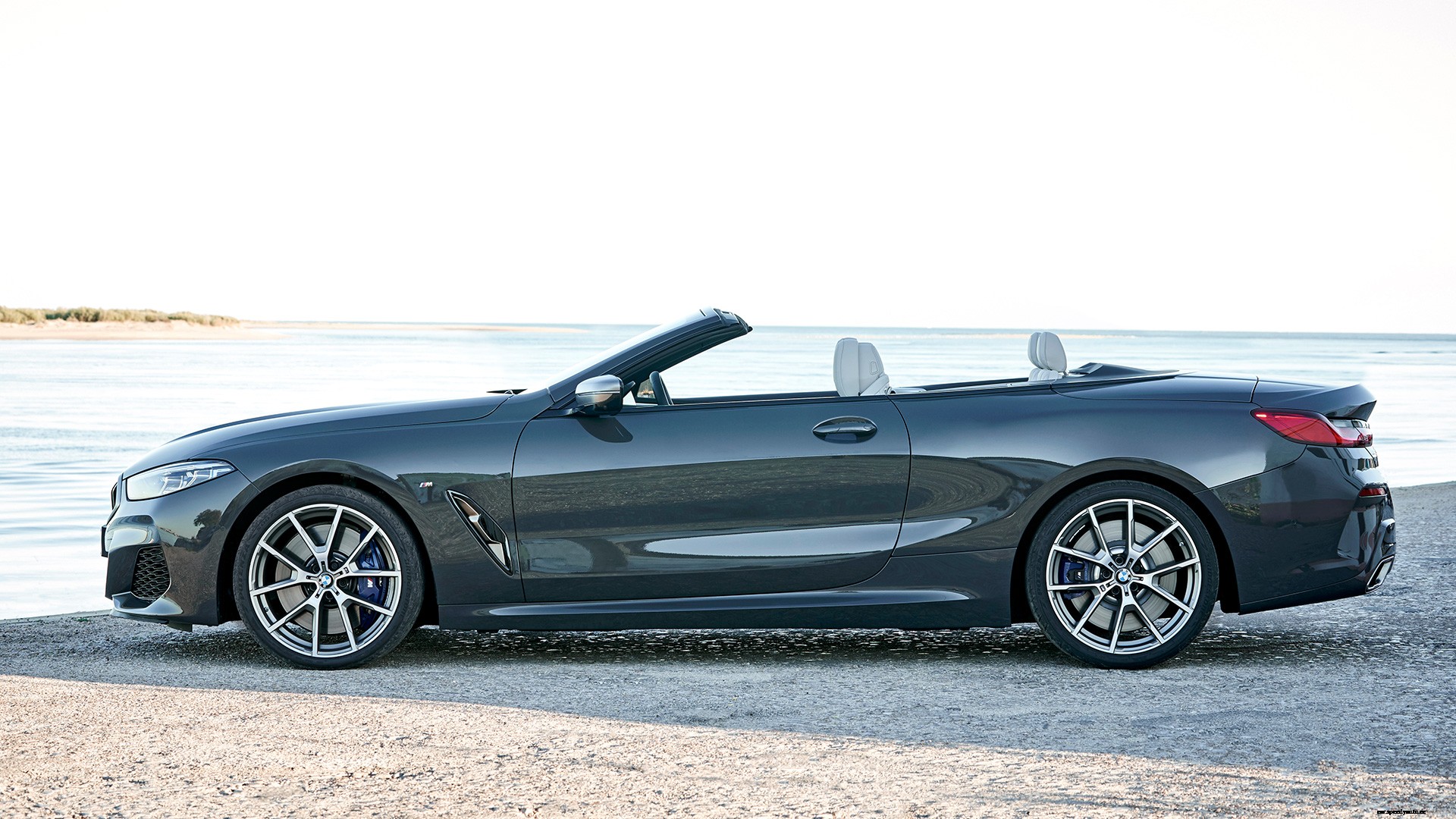 BMW 8 series convertible 2019 M850i Exterior