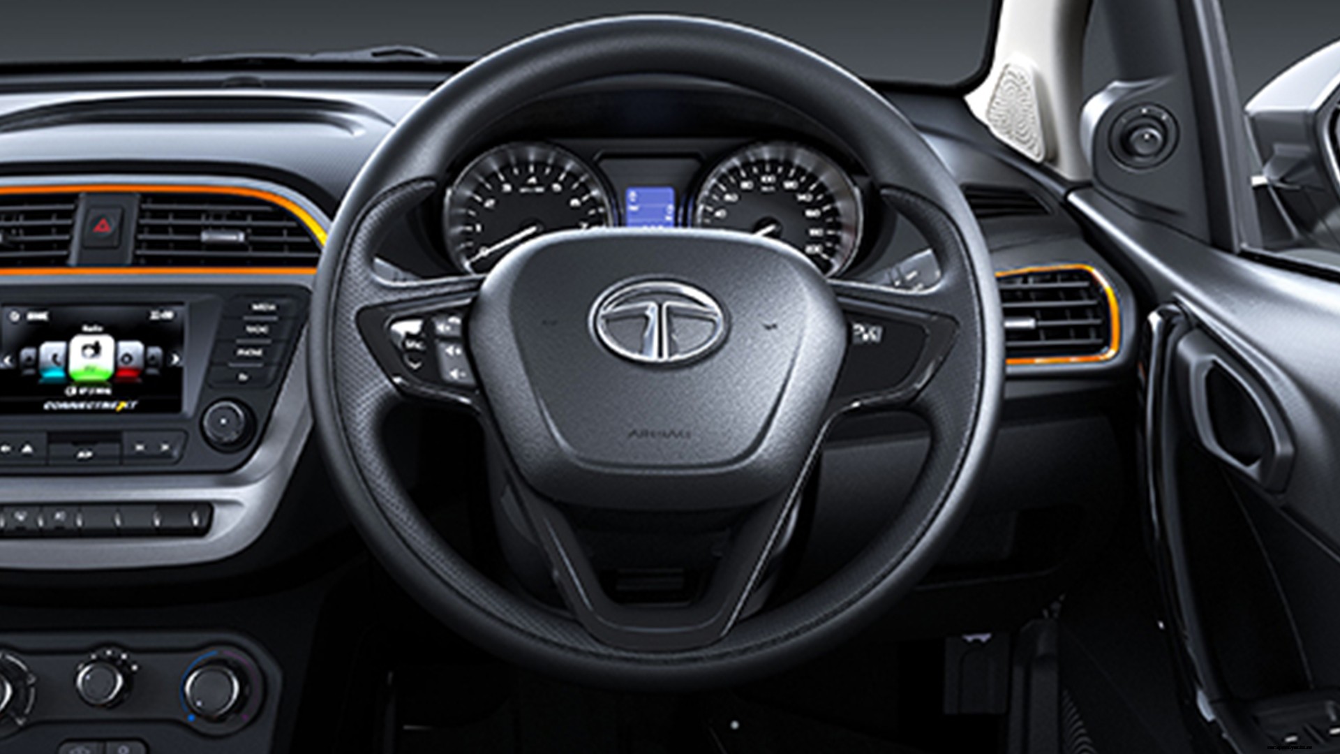 Tata Tiago NRG 2019 Revotron AMT Exterior