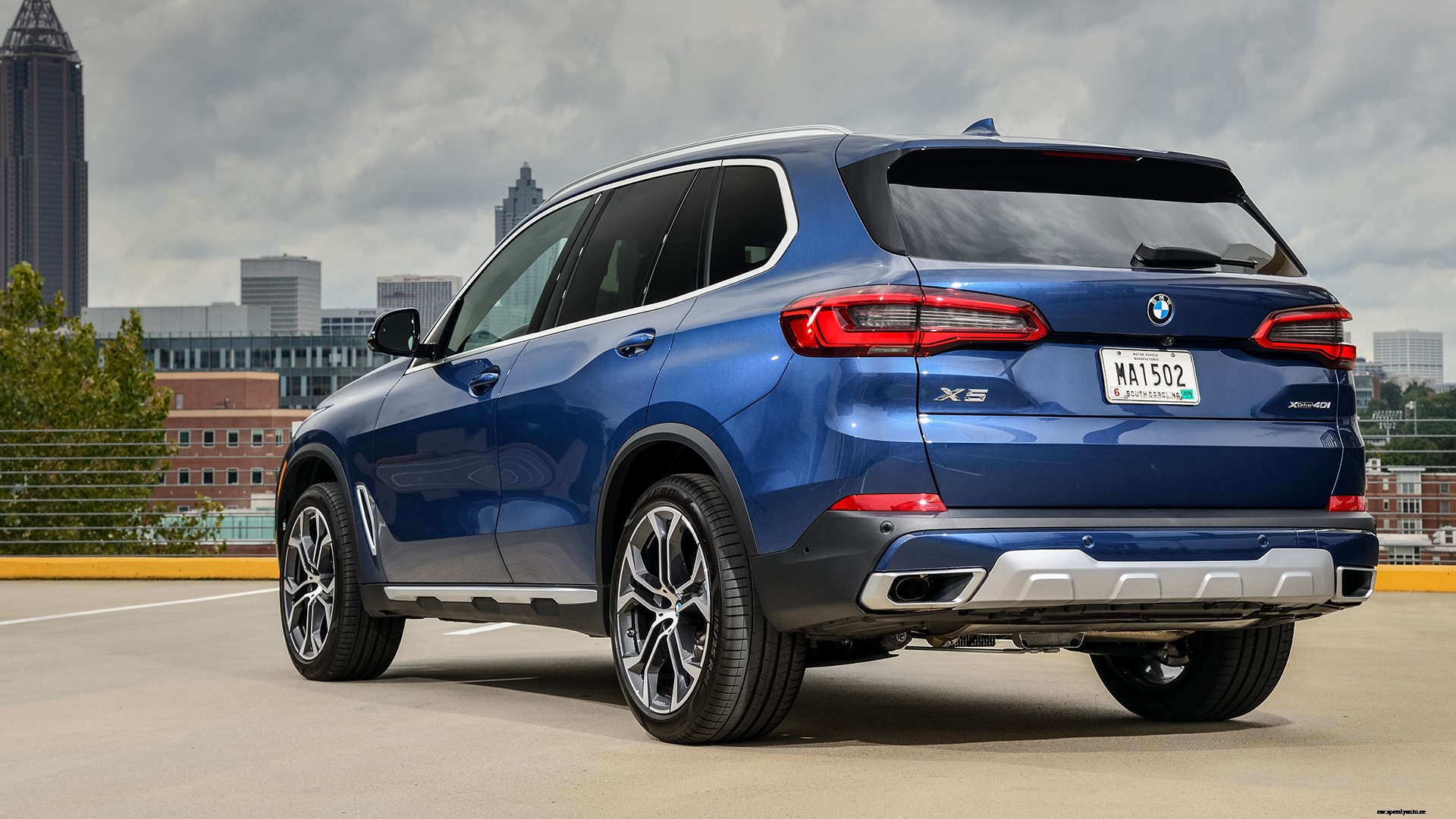 BMW X5 2019 xDrive40i M Sport Exterior