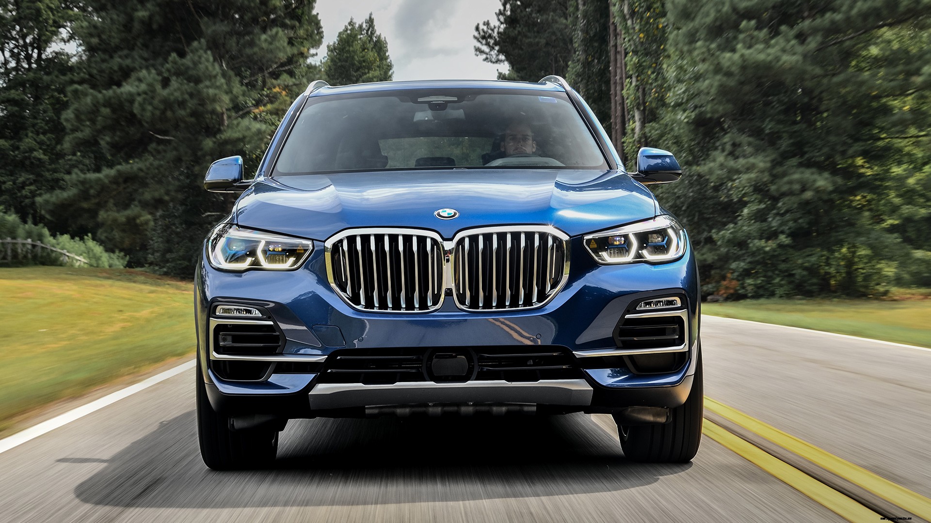 BMW X5 2019 xDrive40i M Sport Exterior