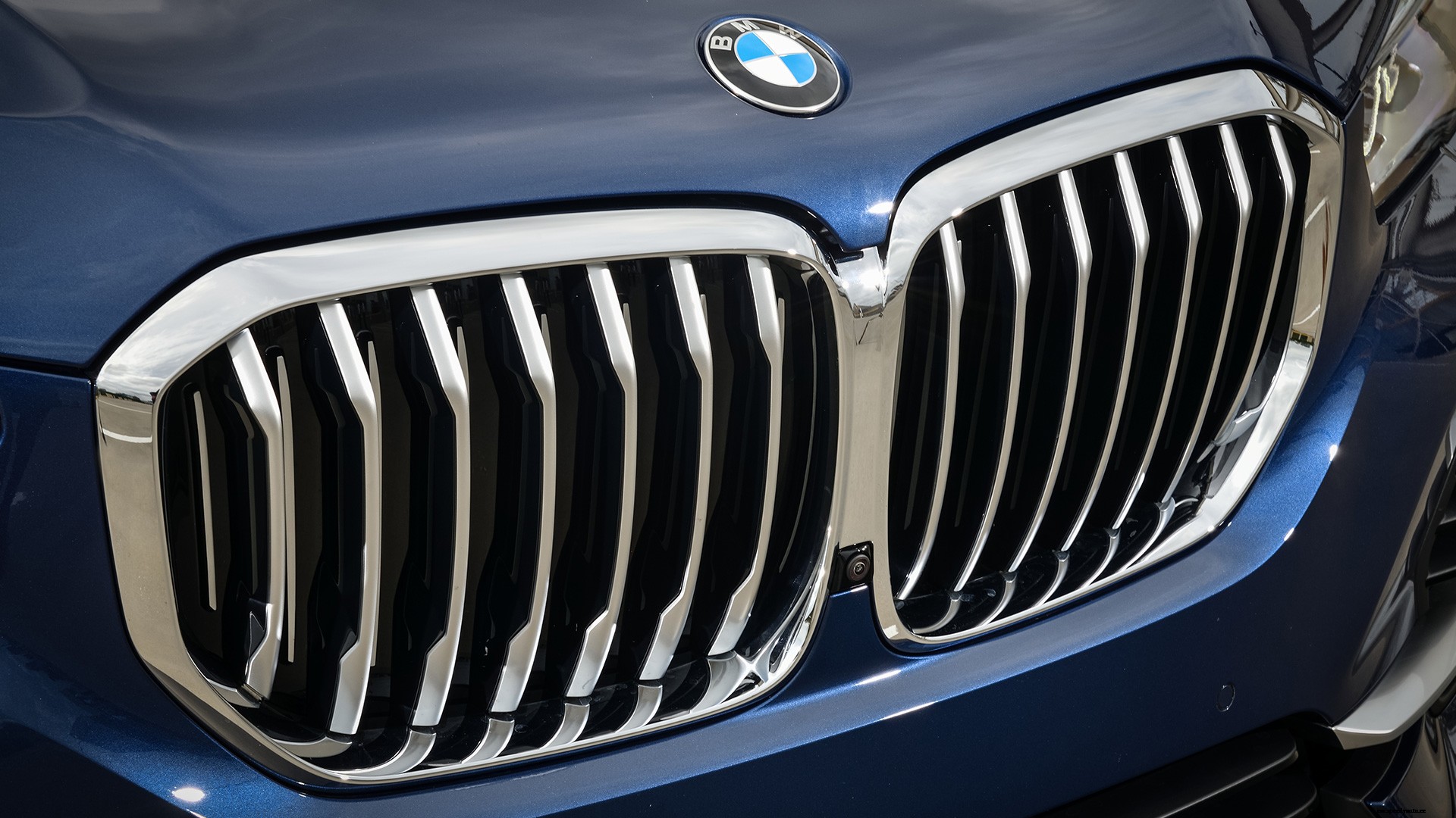 BMW X5 2019 xDrive40i M Sport Exterior