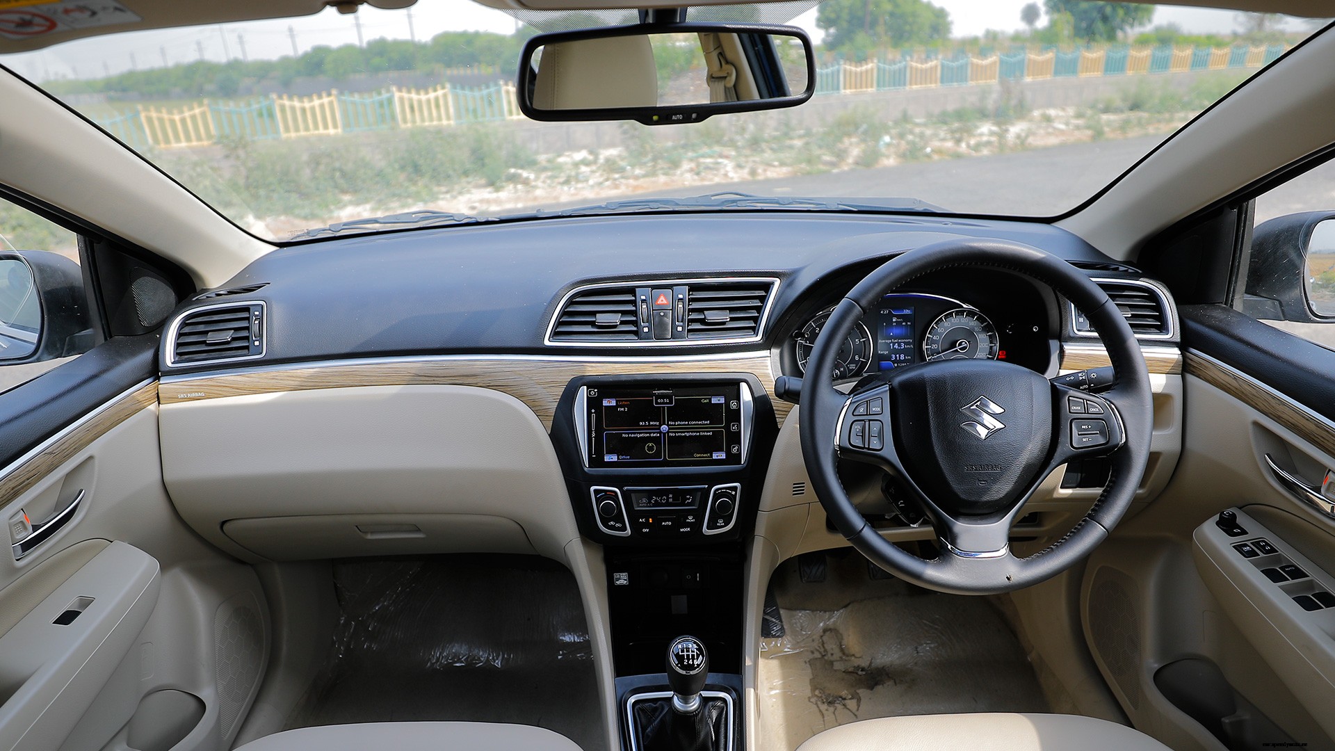 Maruti Suzuki Ciaz 2019 Zeta Petrol AT Interior