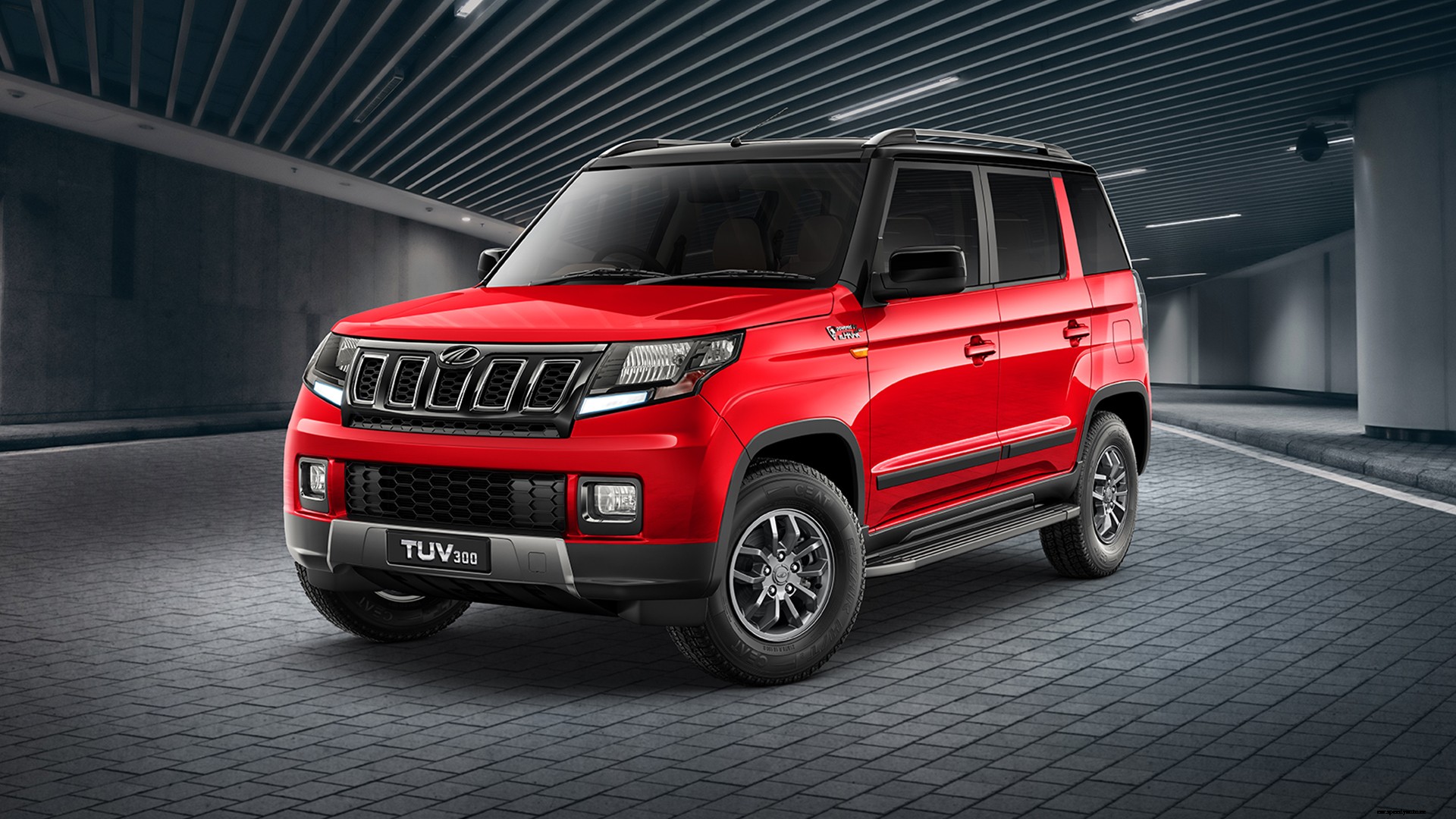 Mahindra TUV300 2019 T10 OPT Dual Tone