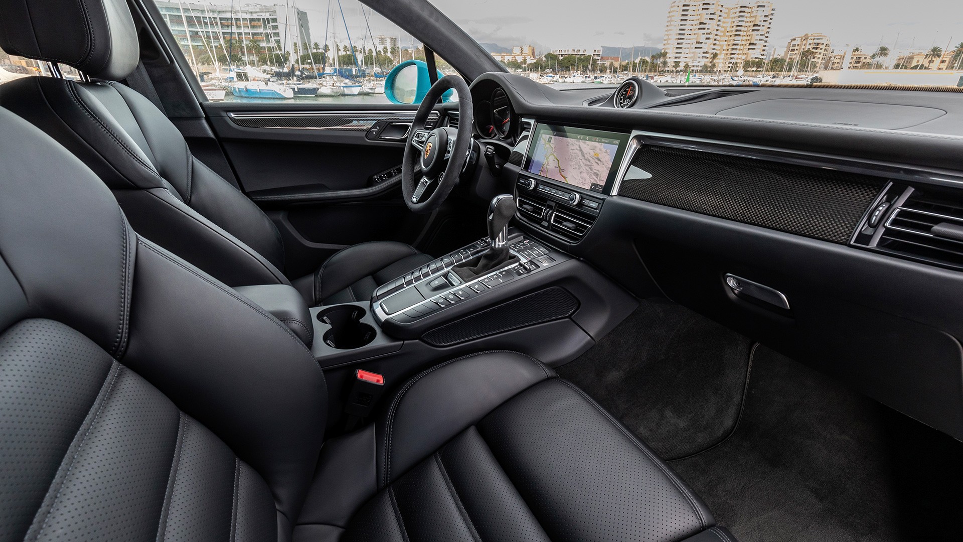 Porsche Macan 2019 S Interior
