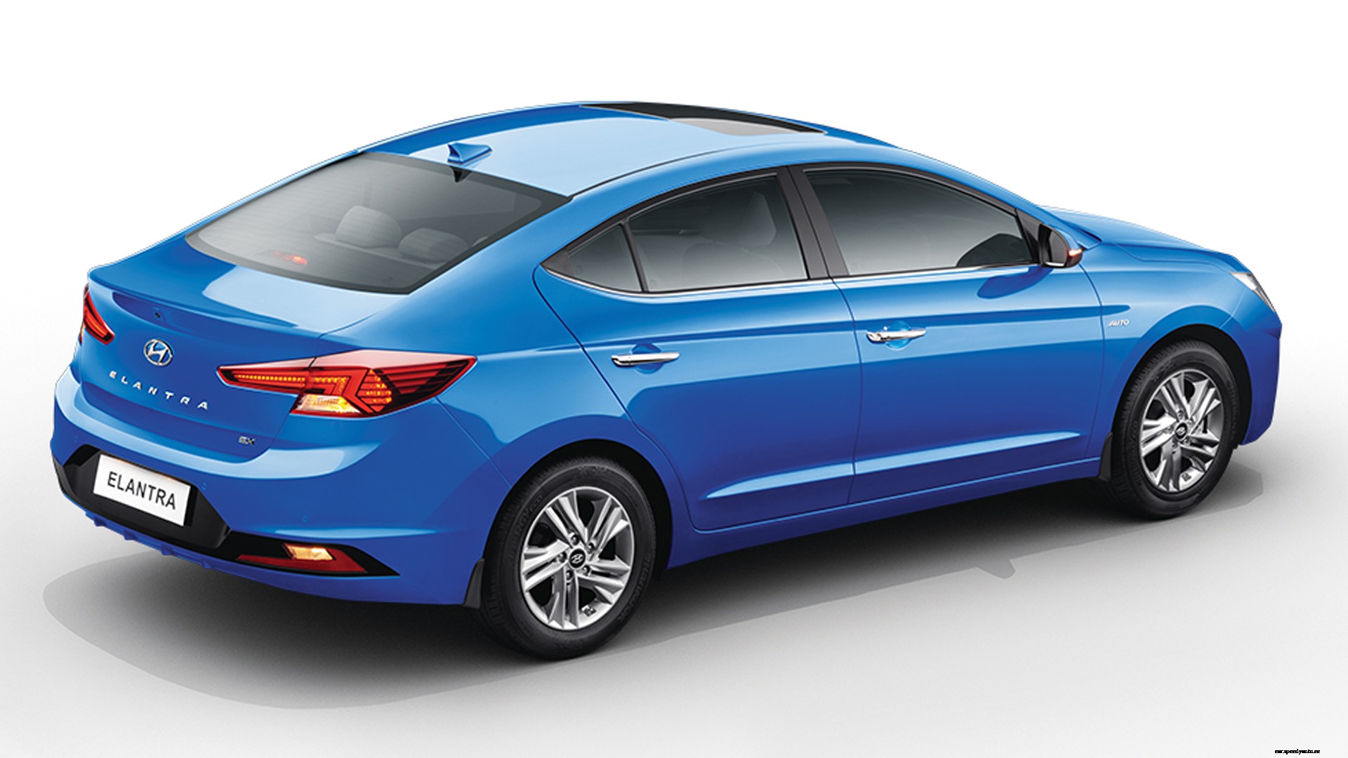 Hyundai Elantra 2019 2.0 Petrol SX (O)AT Exterior