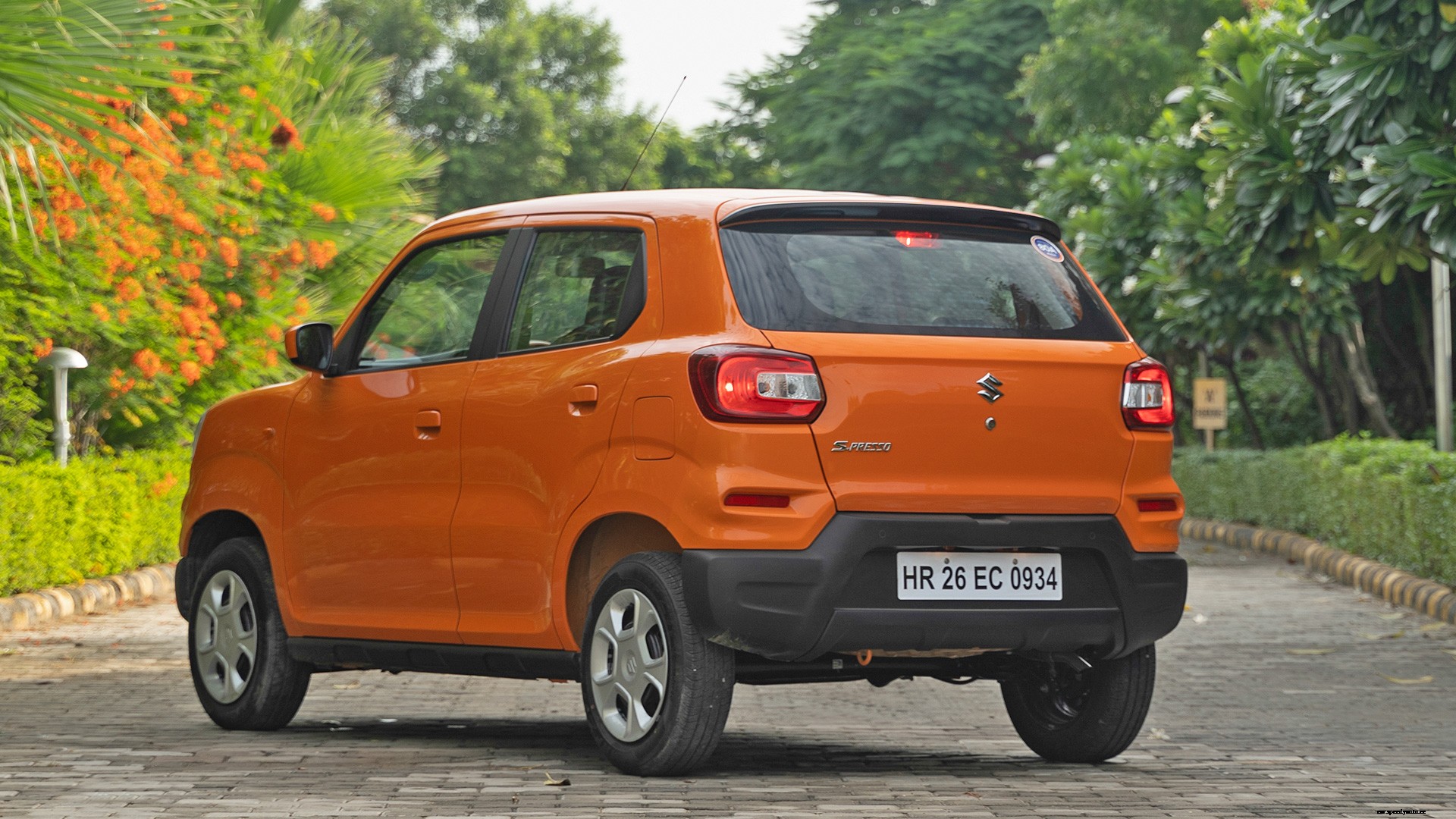 Maruti Suzuki S-Presso 2019 VXi+ Exterior