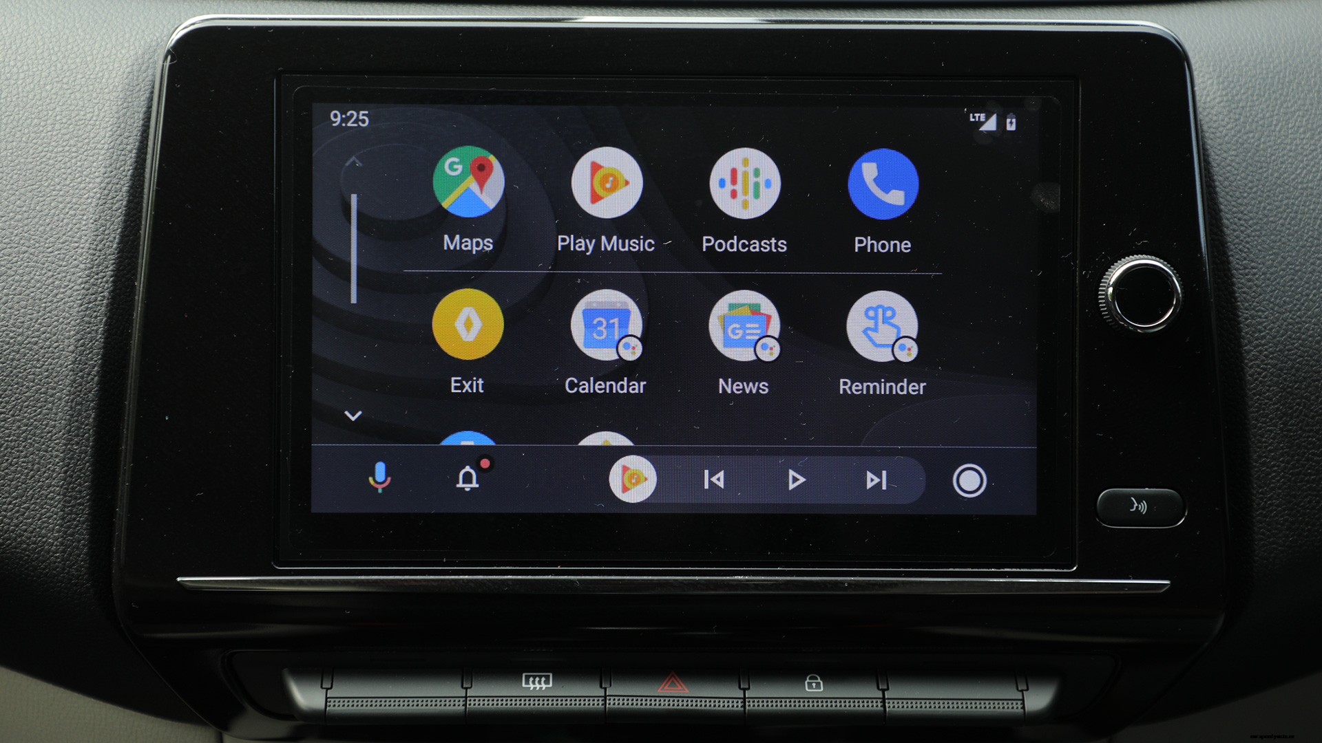 Renault Triber 2019 RXL Interior