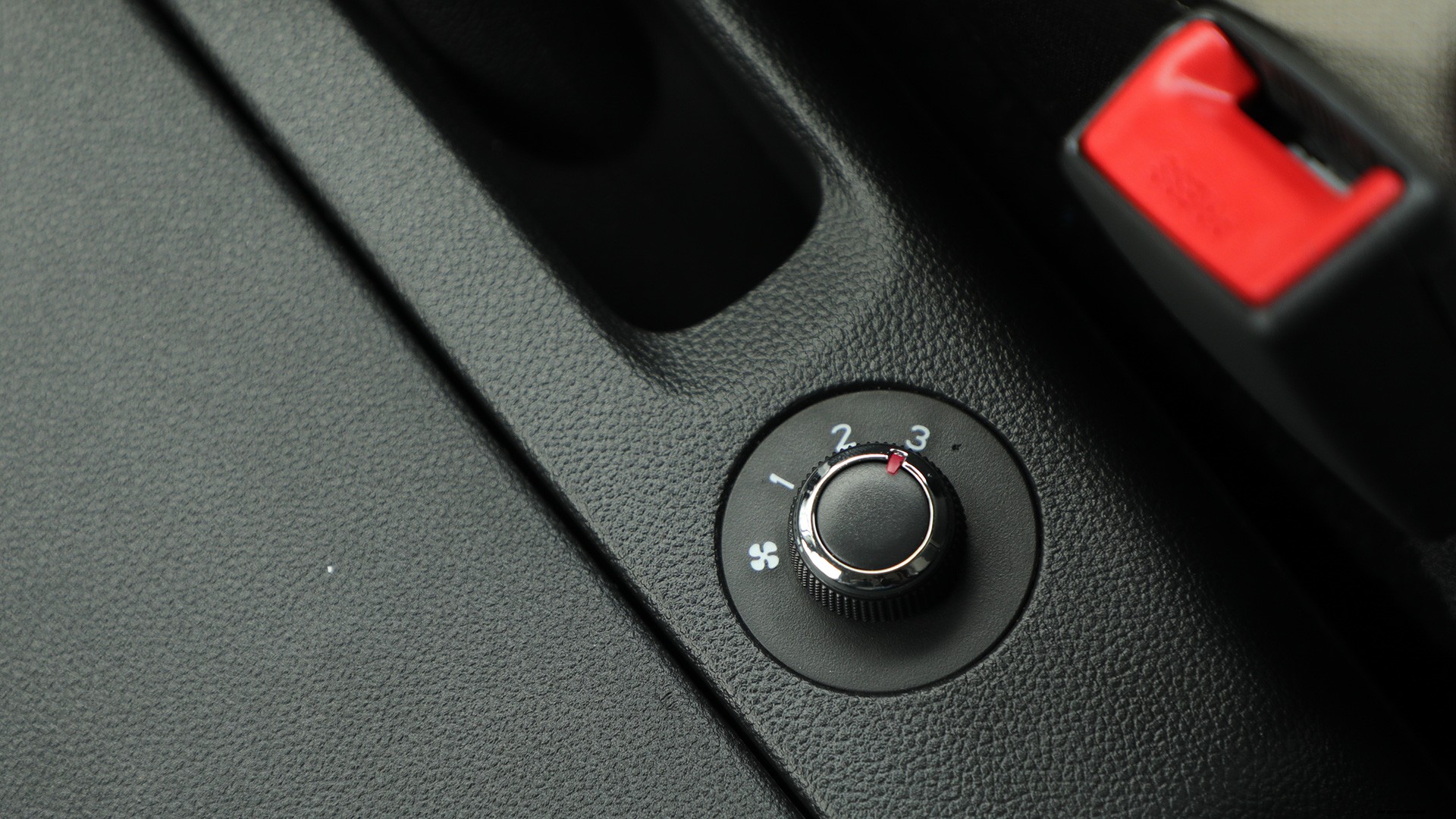 Renault Triber 2019 RXL Interior