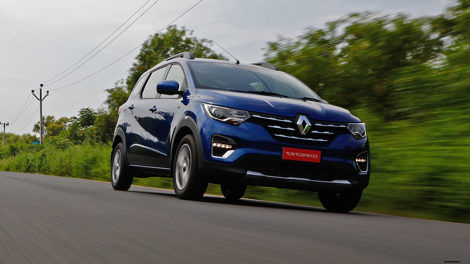 Renault Triber 2019 RXL Exterior