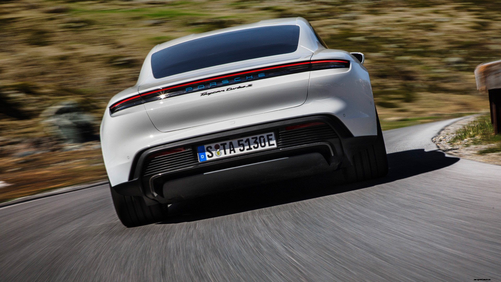 Porsche Taycan 2019 Turbo S Exterior