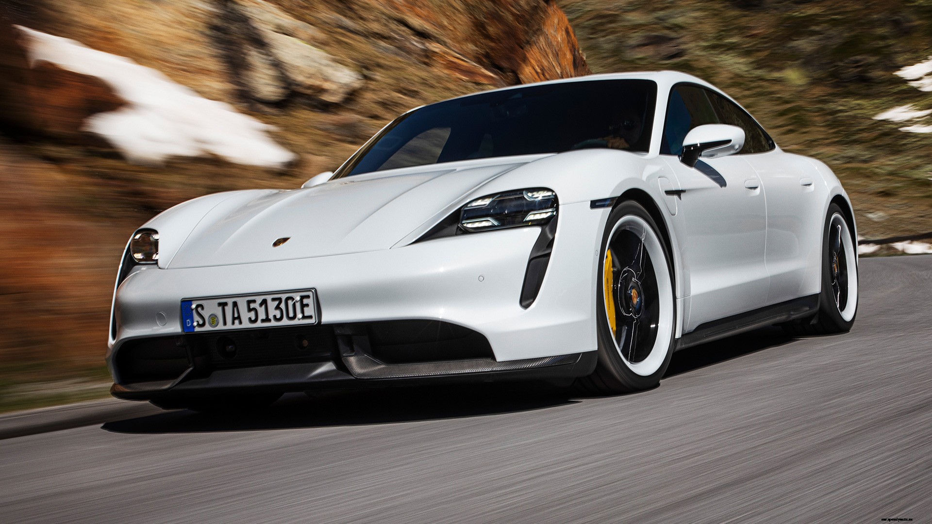 Porsche Taycan 2019 Turbo S Exterior