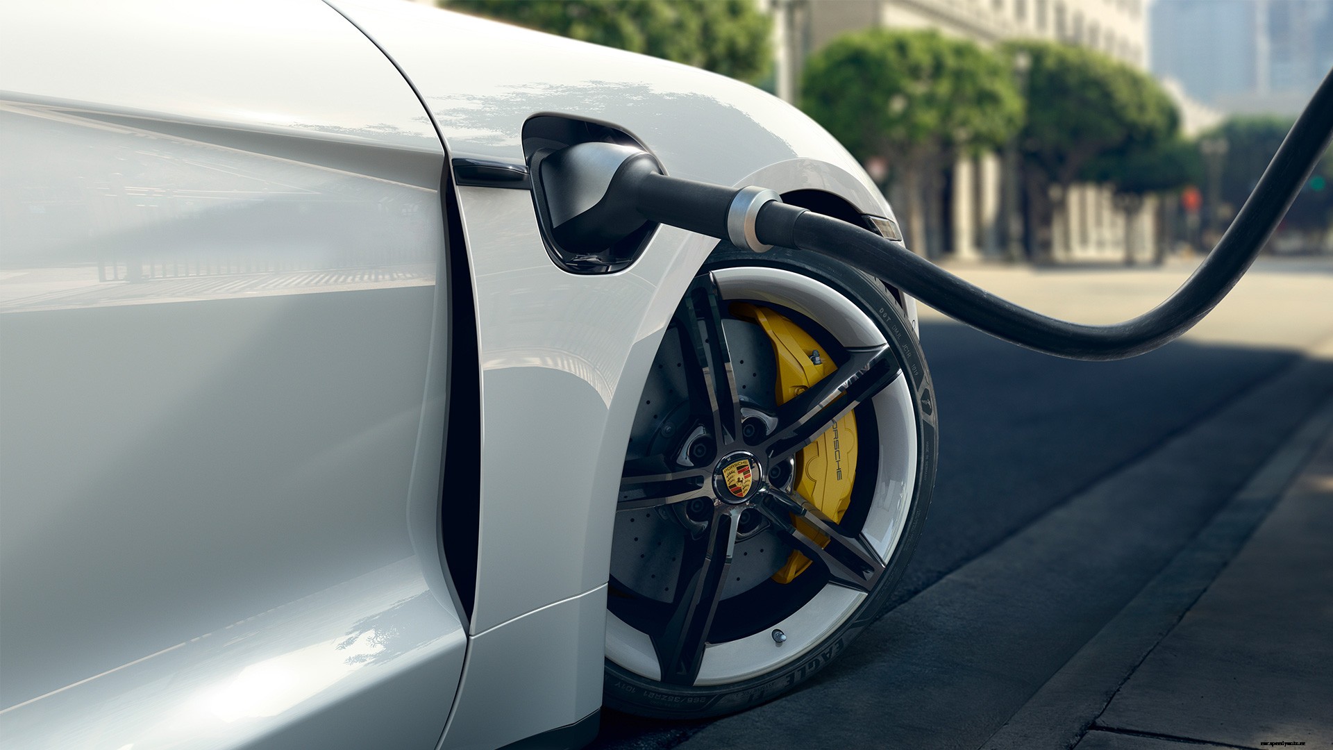 Porsche Taycan 2019 Turbo S Exterior