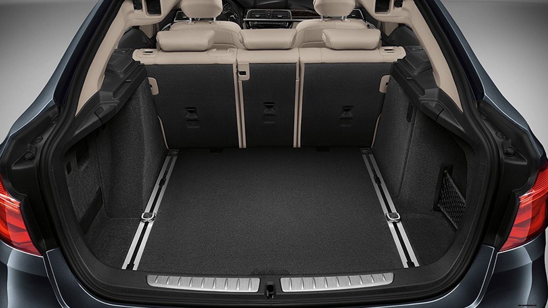 BMW 3 Series GT 2018 330i M Sport Exterior