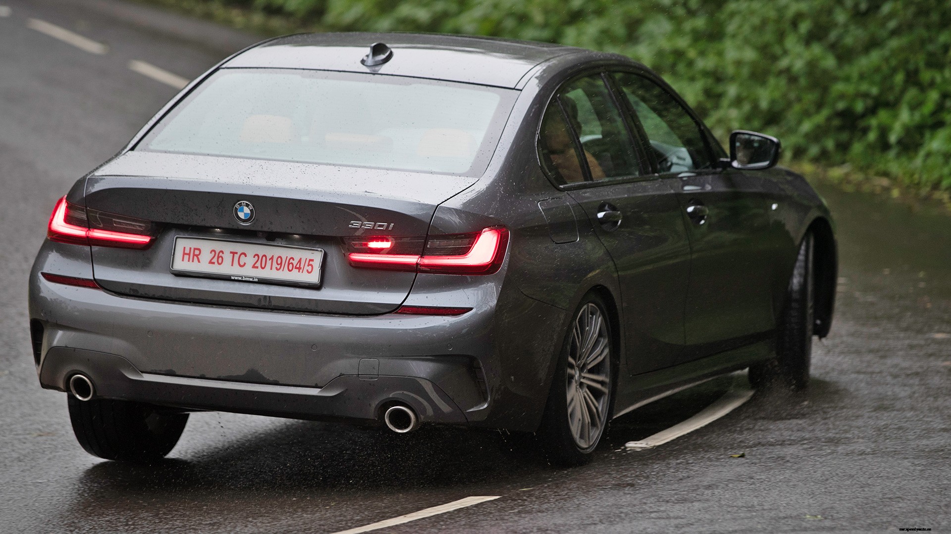 BMW 3 Series 2019 330i M Sport Exterior