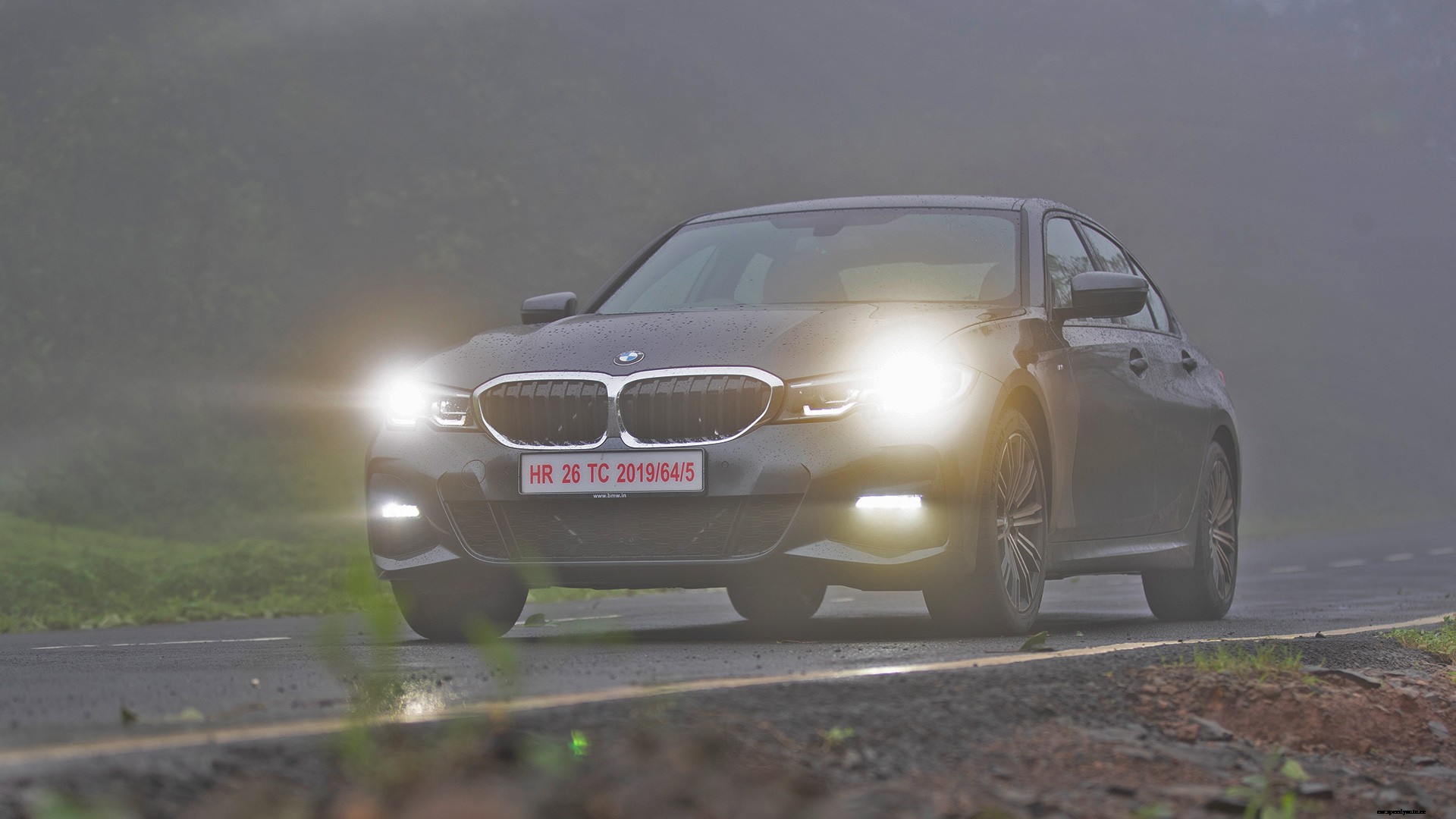 BMW 3 Series 2019 330i M Sport Exterior