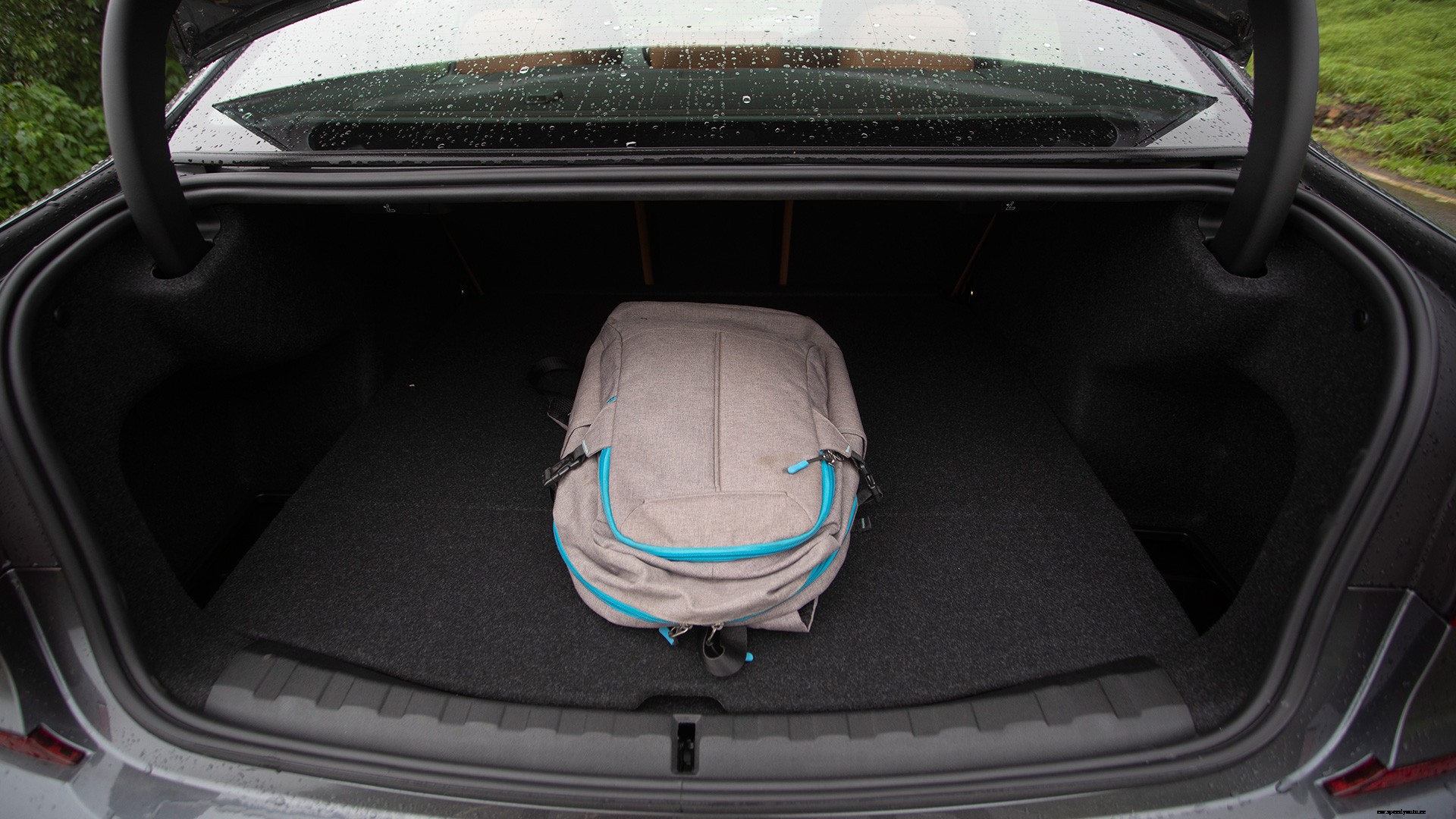 BMW 3 Series 2019 330i M Sport Exterior