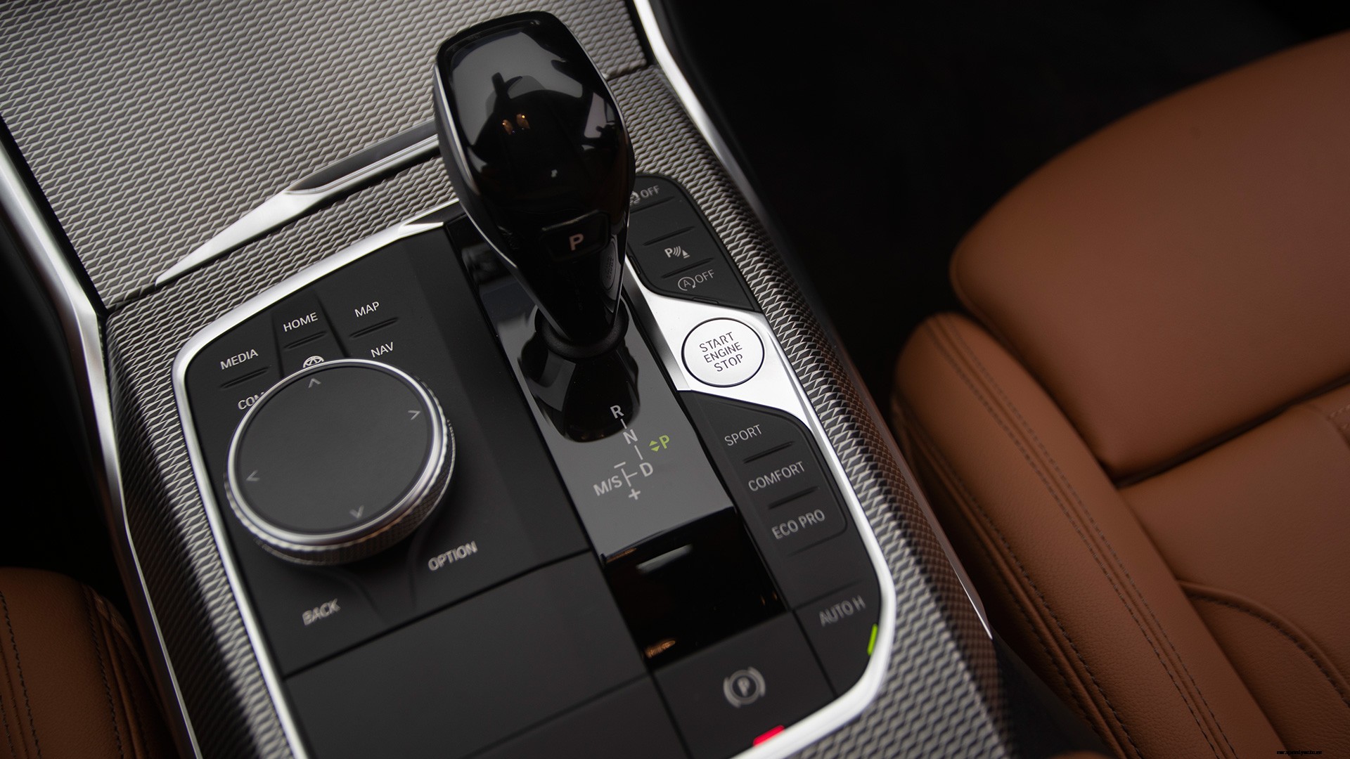 BMW 3 Series 2019 330i M Sport Exterior