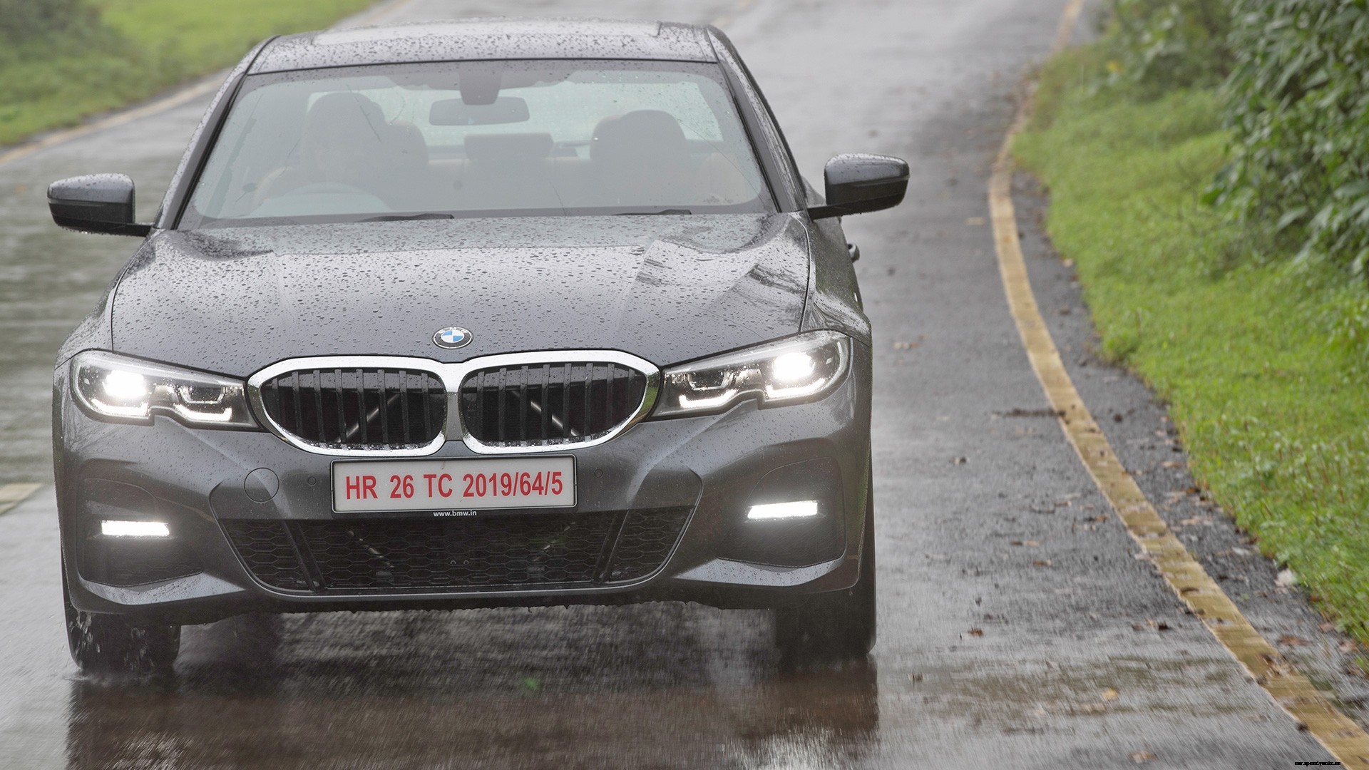 BMW 3 Series 2019 330i M Sport Exterior