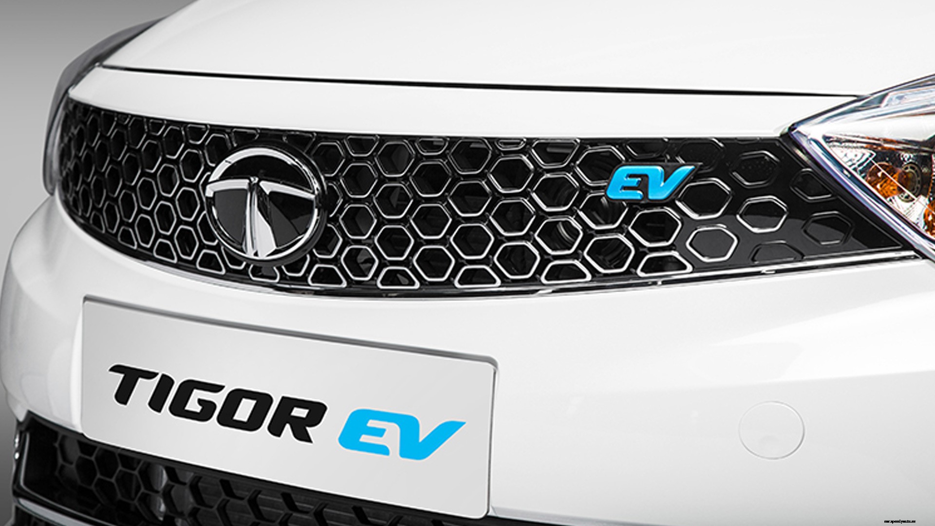 Tata Tigor ev 2019 XT Exterior