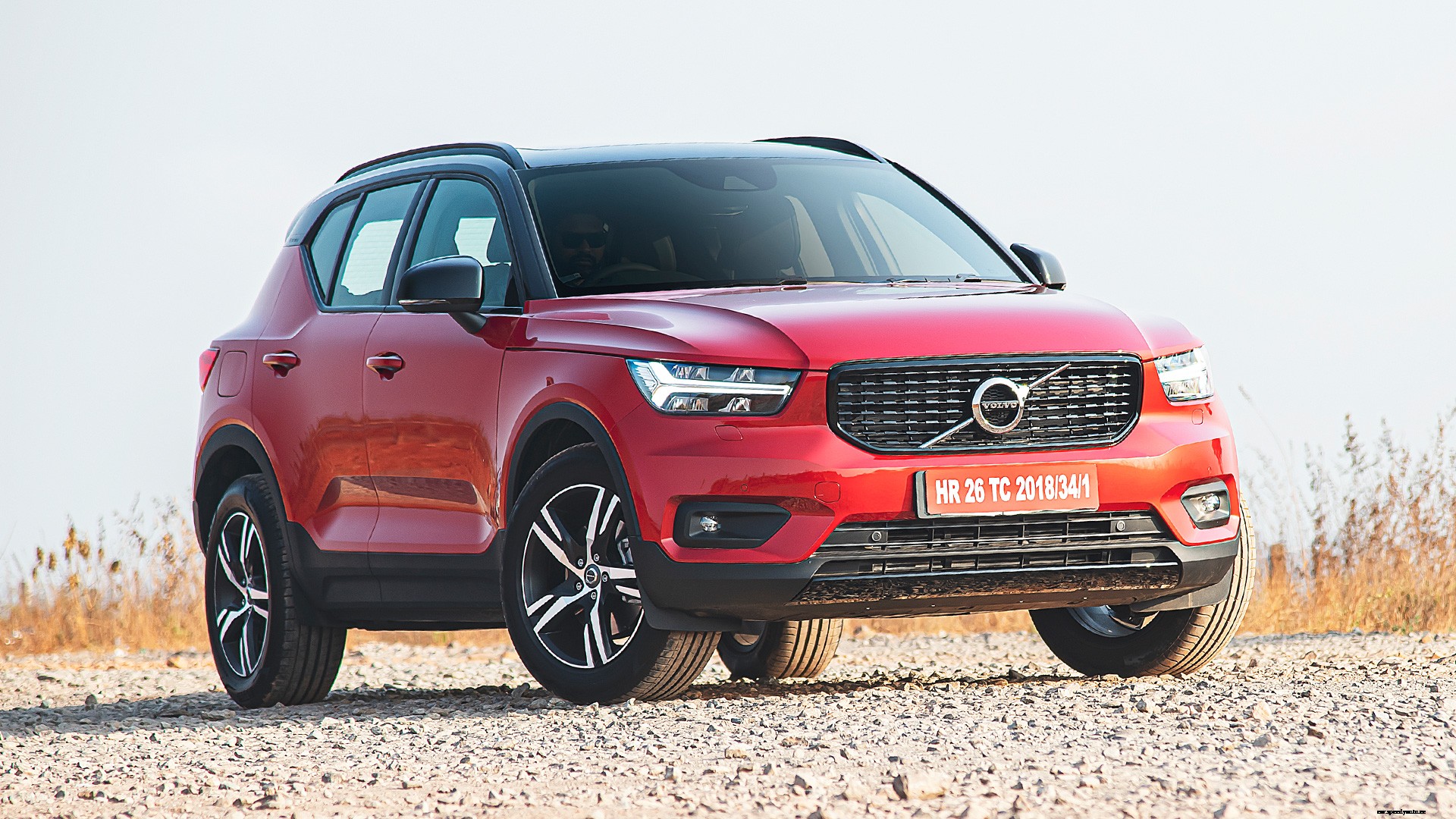 Volvo XC40 2020 T4 R Design Exterior