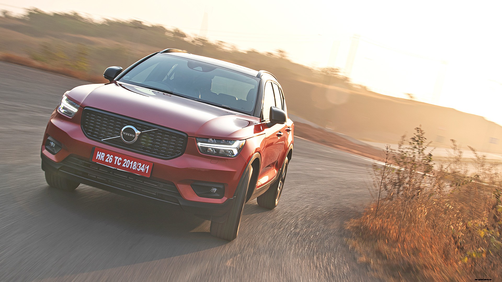 Volvo XC40 2020 T4 R Design Exterior
