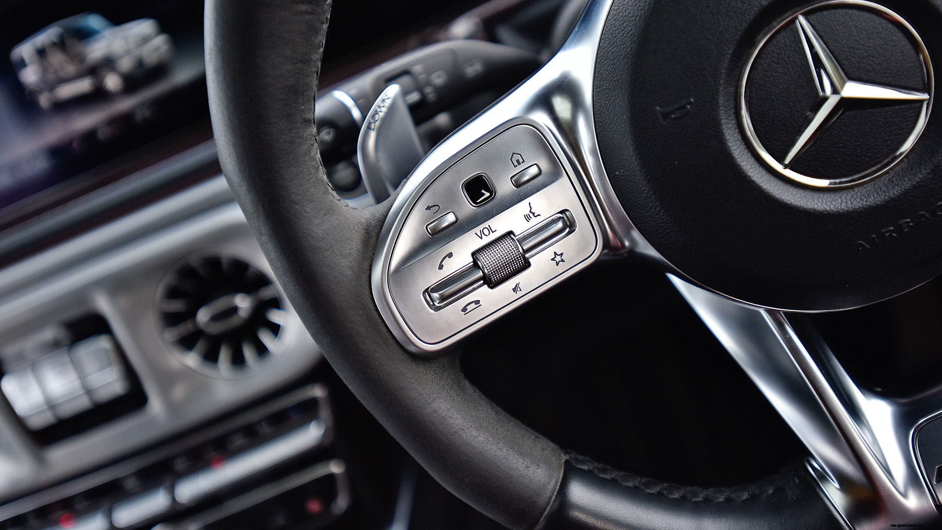 Mercedes Benz G-Class 2019 350d Interior