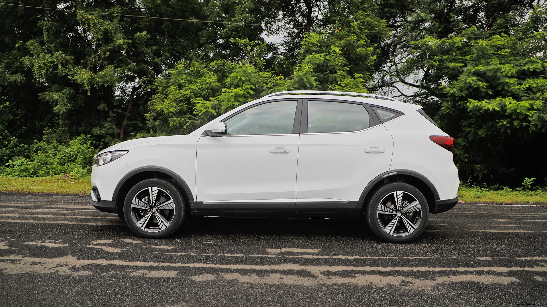 MG ZS EV 2019 STD Exterior