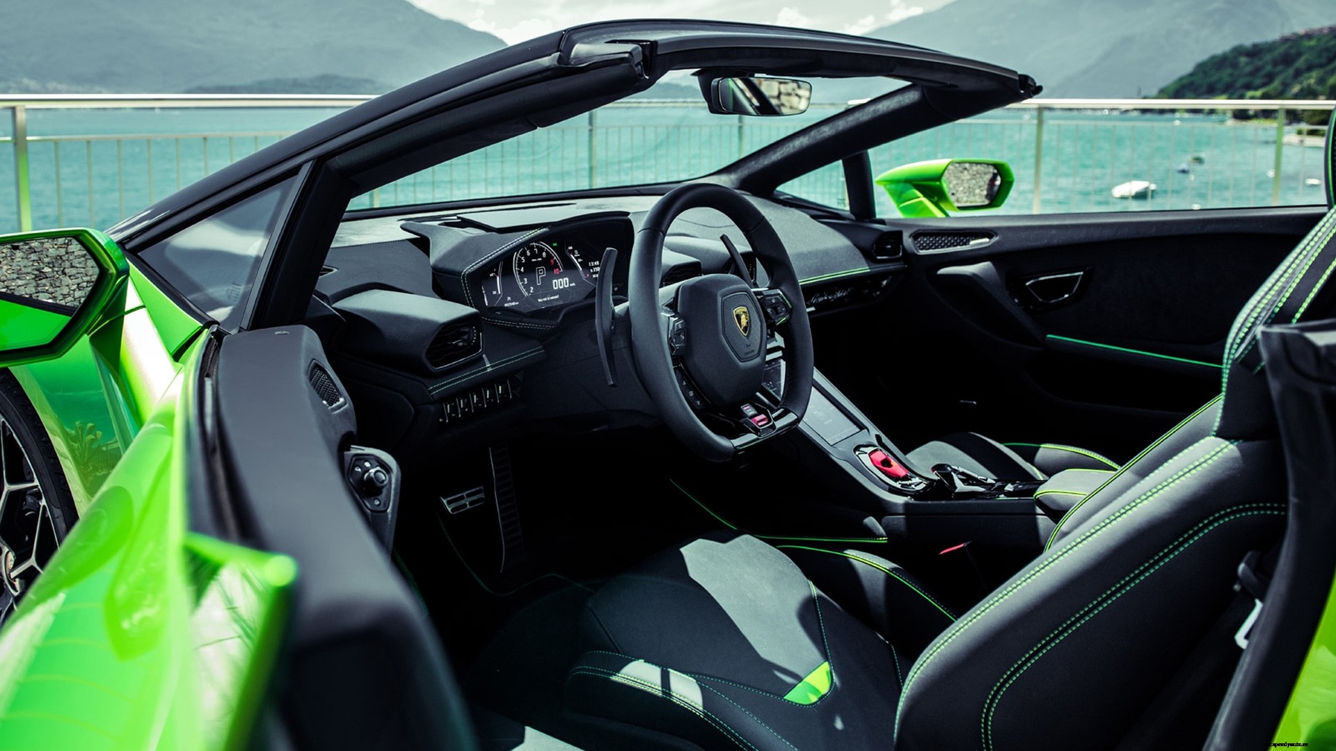 Lamborghini Huracan 2019 EVO Spyder Exterior