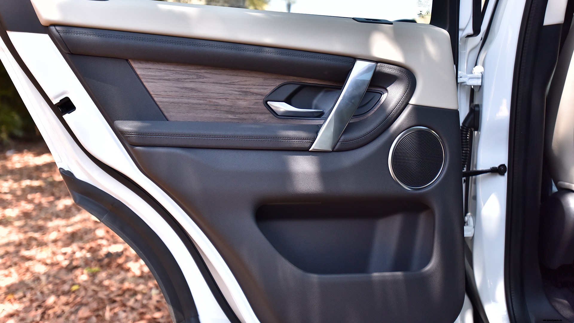 Land Rover Discovery Sport 2020 S Interior