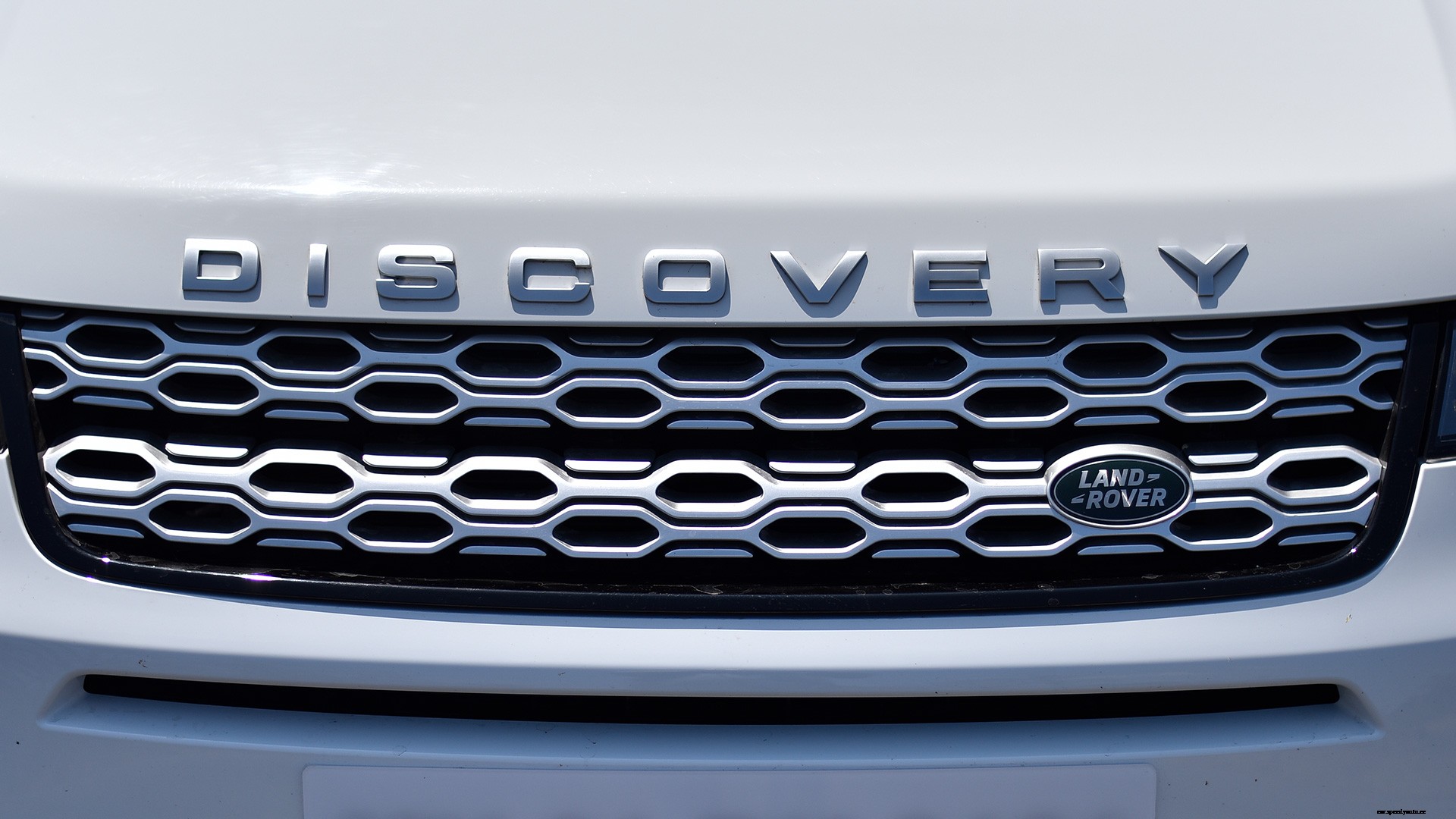 Land Rover Discovery Sport 2020 S Exterior