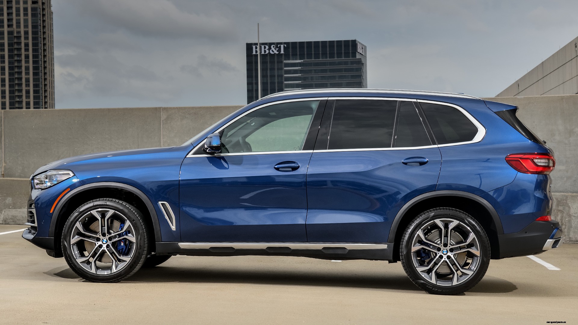 BMW X5 2020 xDrive 30d xLine Exterior