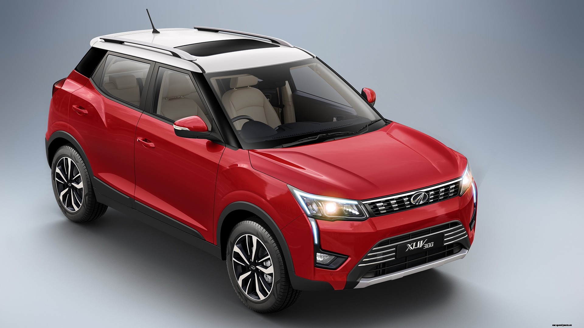 Mahindra XUV300 2021 Diesel W8 (O) Dual Tone Exterior