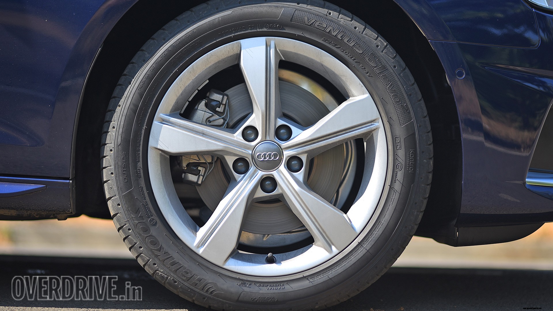 Audi A4 2021 40 TFSI Exterior