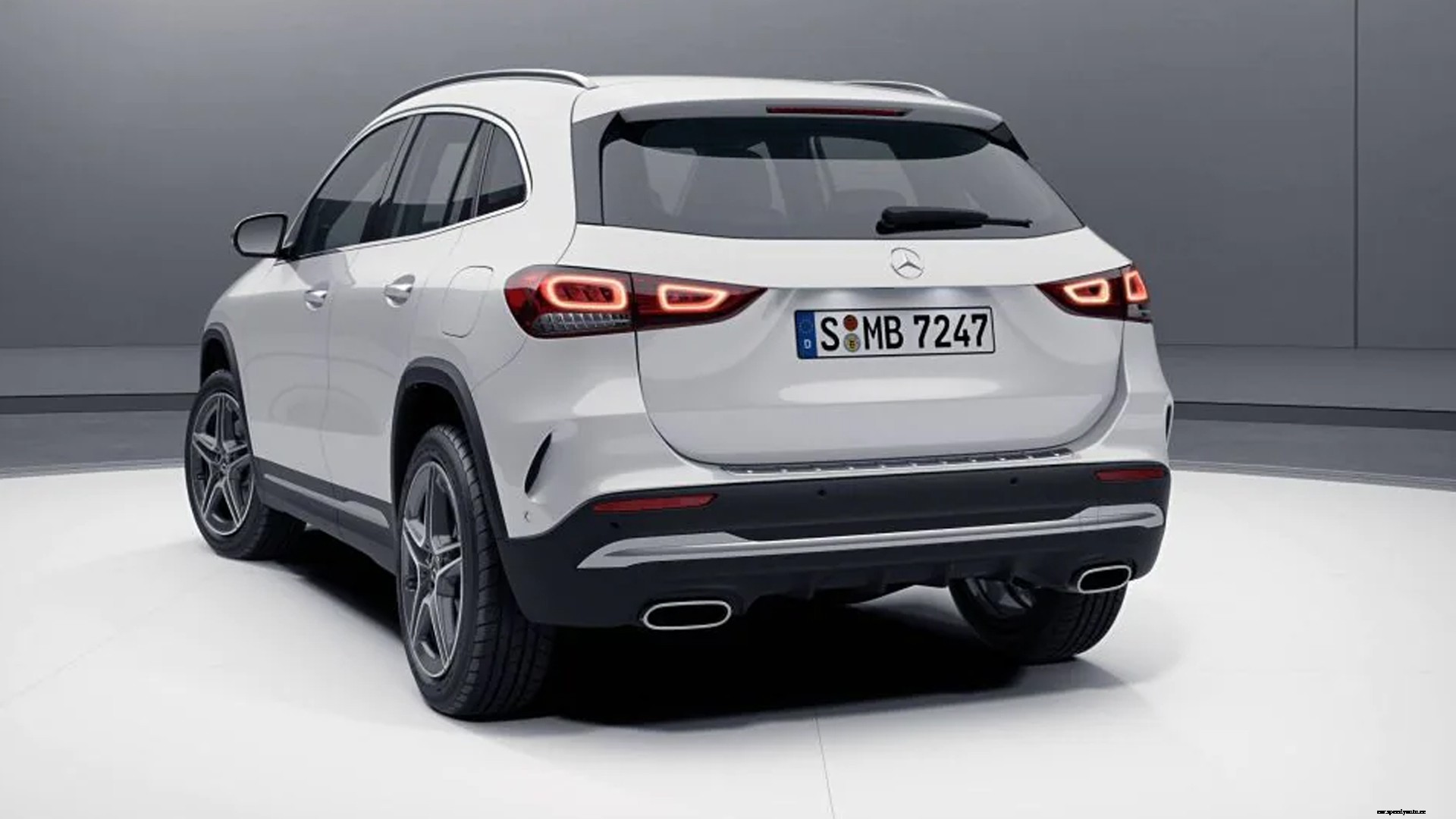 MercedesBenz AMG GLA 35 4matic-2021 STD Exterior