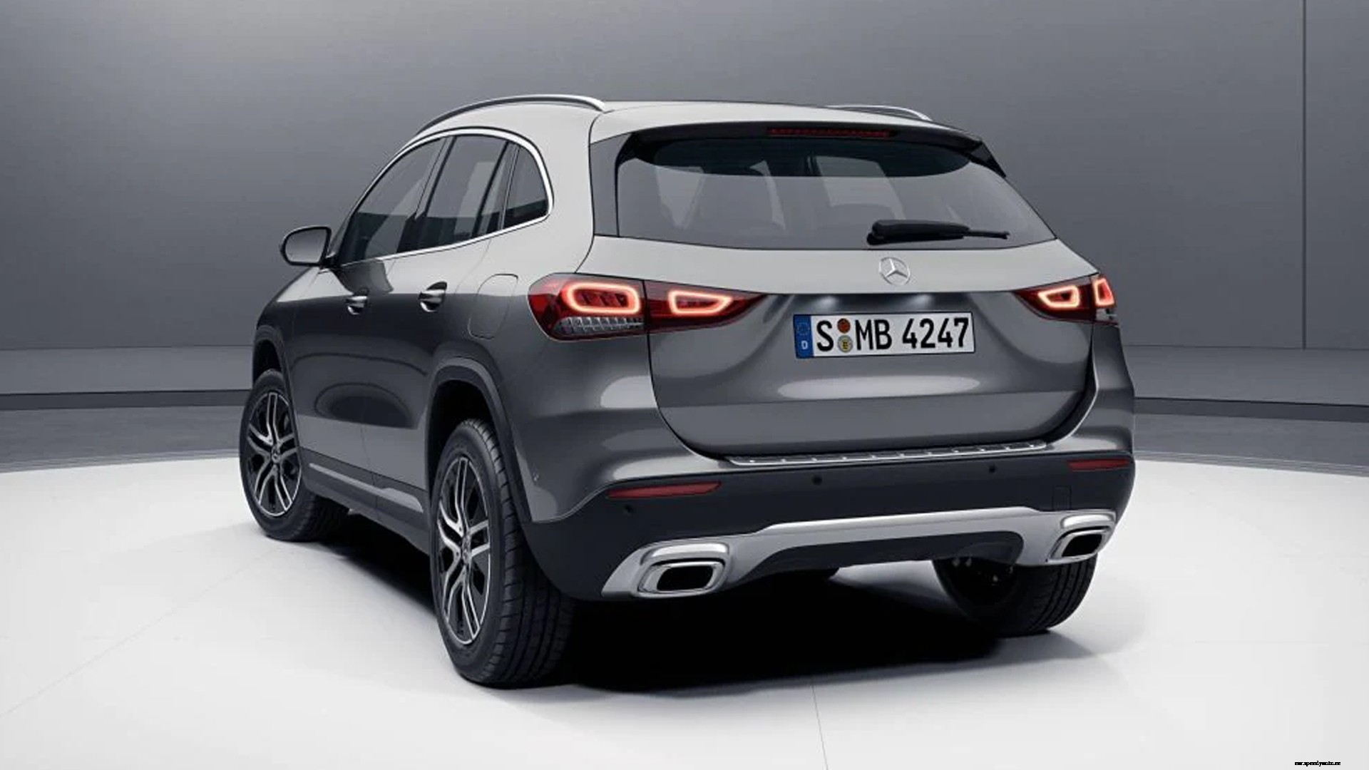 MercedesBenz GLA 2021 220d 4MATIC Exterior
